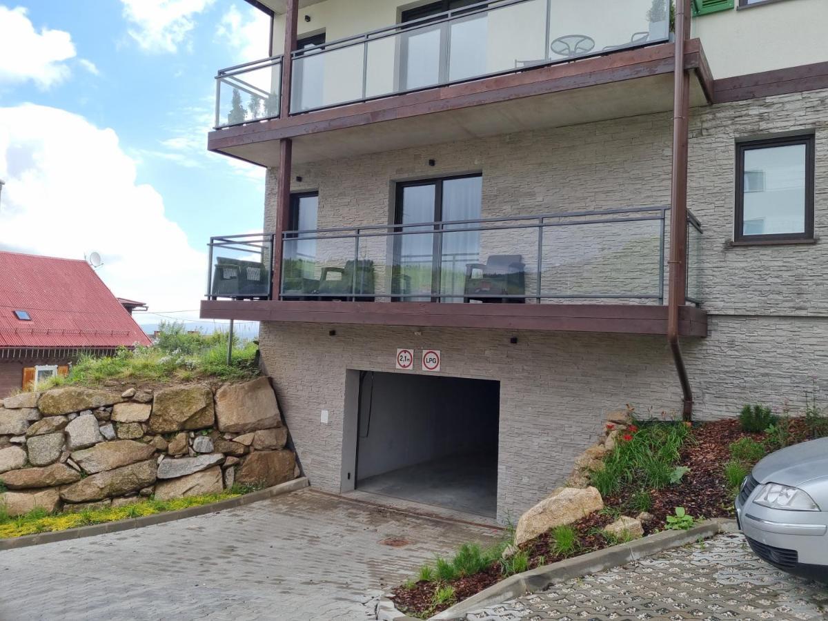 Apartament Szmaragdowy W Karpatia - 5D Apartamenty Karpacz Exterior photo